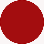 في كوزماتيك - أحمر شفاه سائل مخملي يدوم طويلاً (اللون: دراما كوين)